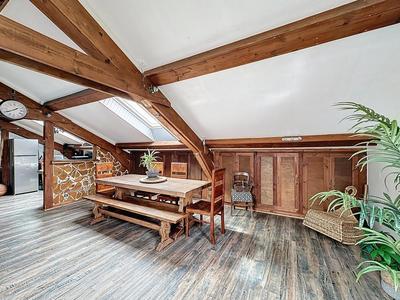 Appartement - 100 m² - 4 pièces