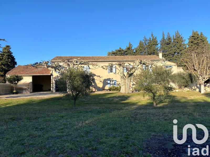 Maison - 370 m² - 18 pièces