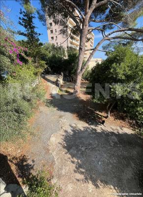 Maison traditionnelle - 220 m² - 12 pièces