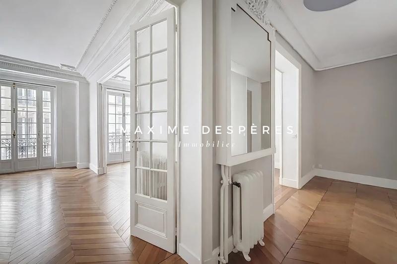 Appartement - 115 m² - 4 pièces