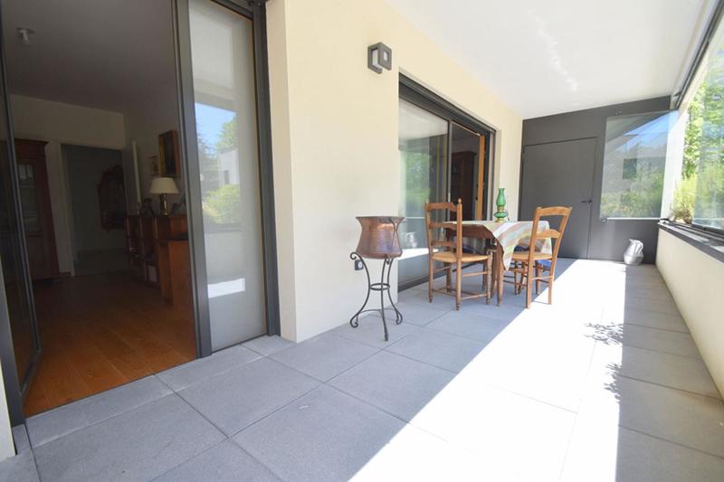 Appartement - 97 m² - 4 pièces