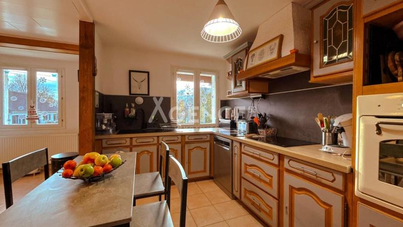 Maison - 104 m² - 4 pièces