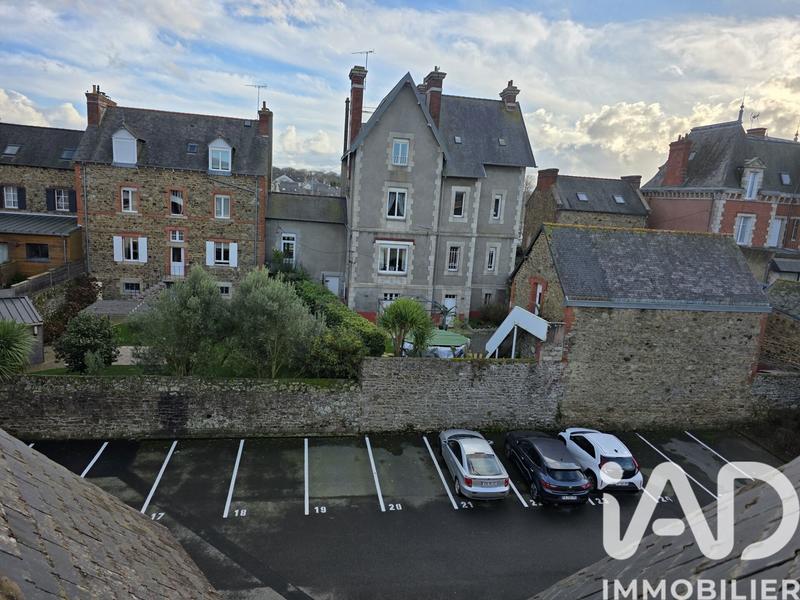 Studio - 24 m² - 1 pièce