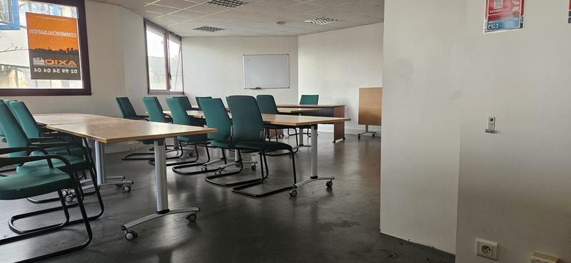 Bureau - 382 m²