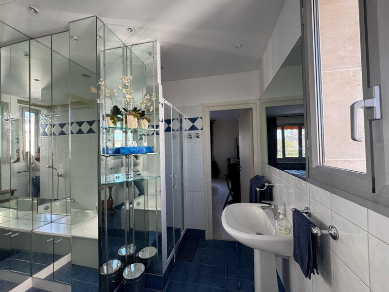 Appartement - 87 m² - 3 pièces