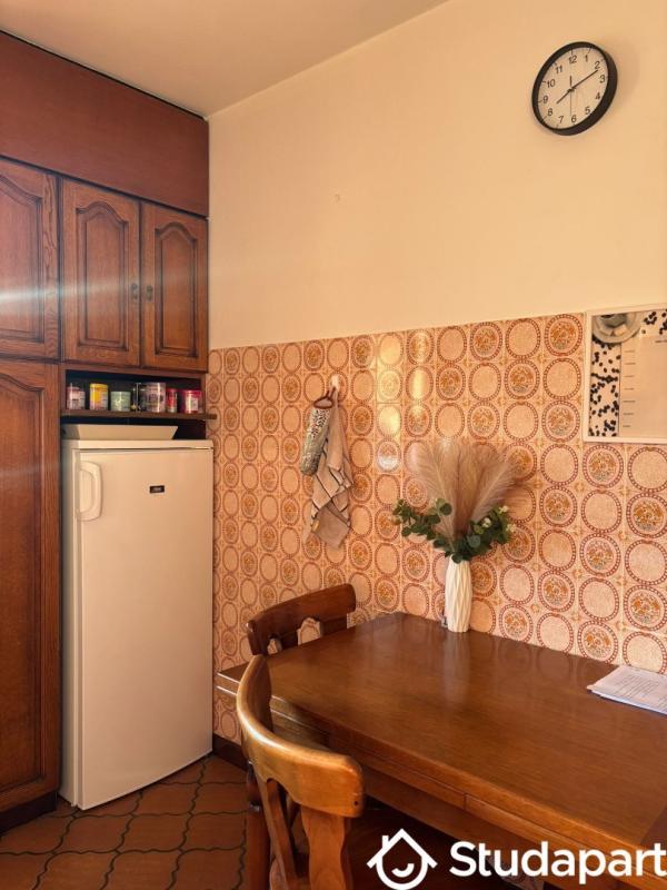 Chambre - 14 m² - 1 pièce