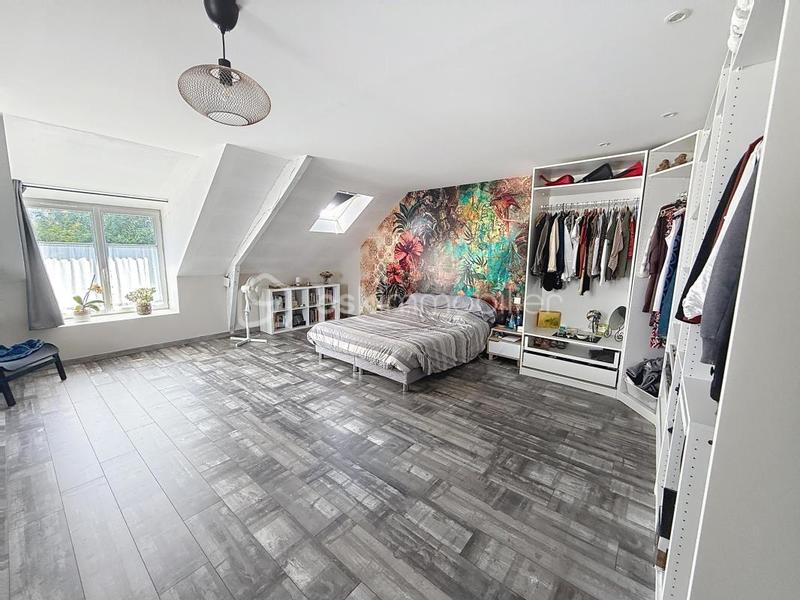 Demeure - 295 m² - 10 pièces