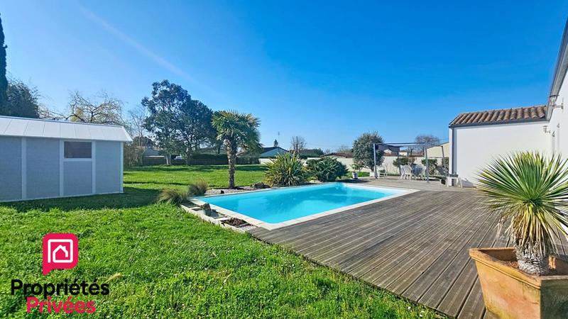 Maison - 440 m² - 5 pièces