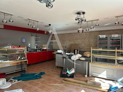 Local commercial - 166 m²