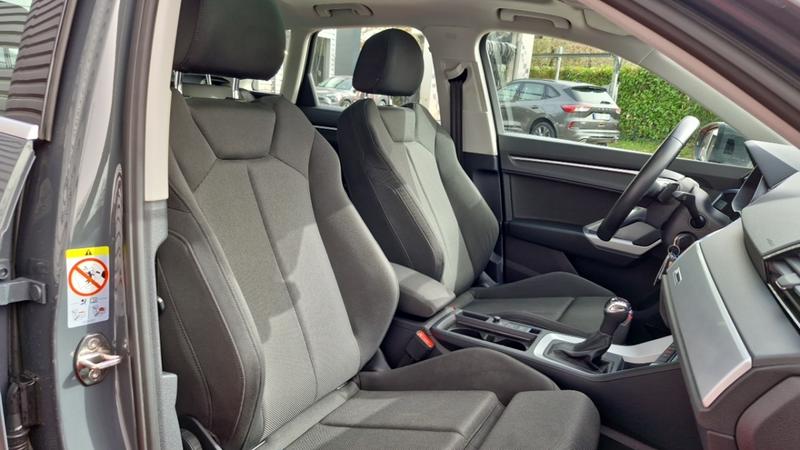 Audi Q3 35 Tfsi 150 Ch s tronic 7 Business Line