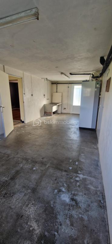 Demeure - 90 m² - 6 pièces