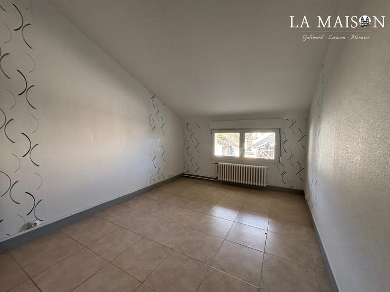 Maison ancienne - 160 m² - 7 pièces