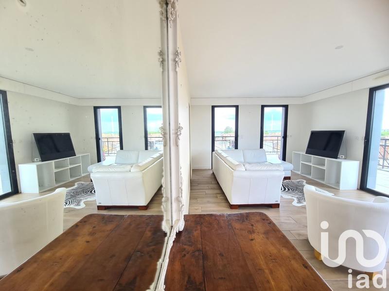 Appartement - 160 m² - 5 pièces