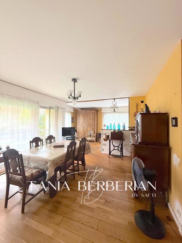 Appartement - 97 m² - 4 pièces