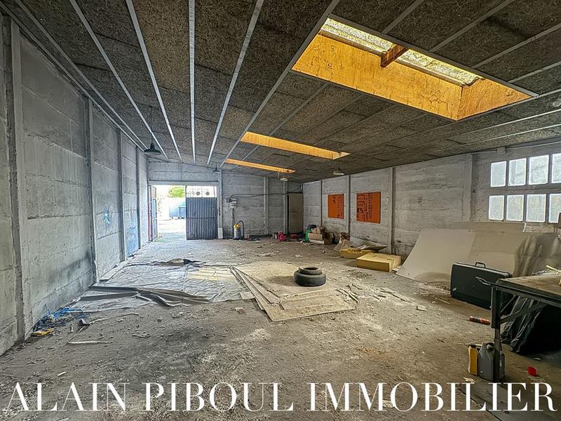 Maison traditionnelle - 99 m² - 5 pièces