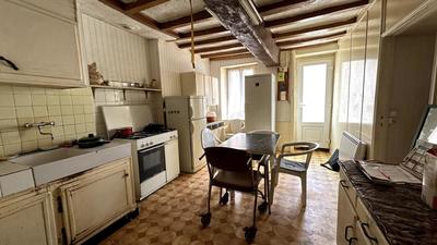 Maison - 82 m² - 5 pièces