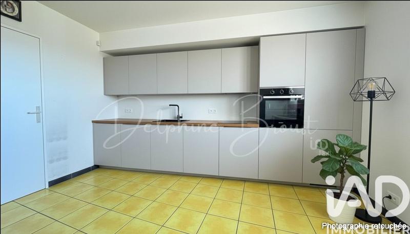 Appartement - 64 m² - 3 pièces