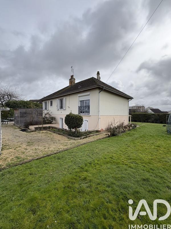 Maison - 182 m² - 7 pièces