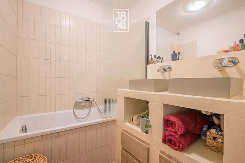 Appartement - 65 m² - 3 pièces