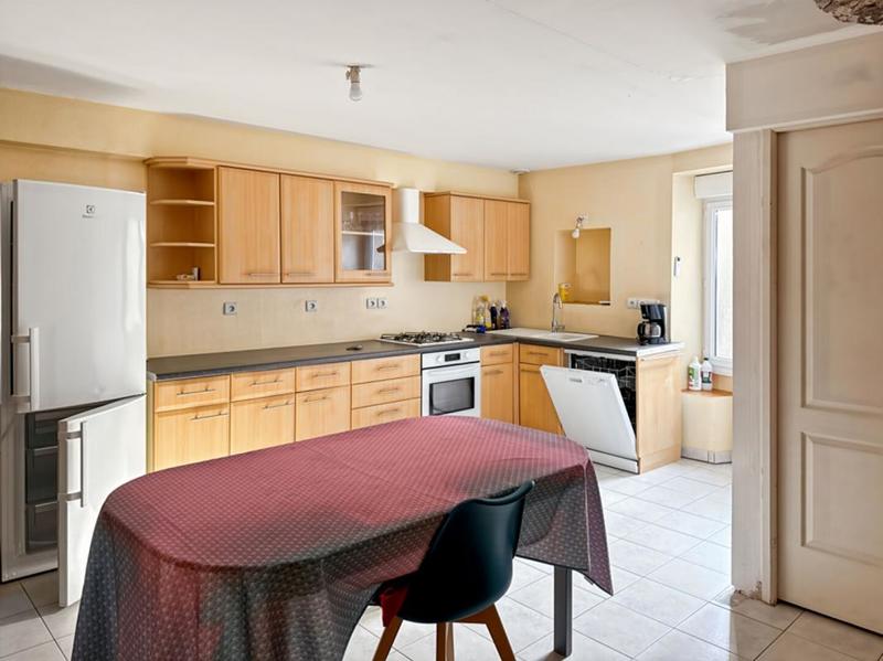 Maison - 144 m² - 6 pièces