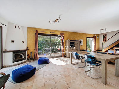 Maison - 158 m² - 5 pièces