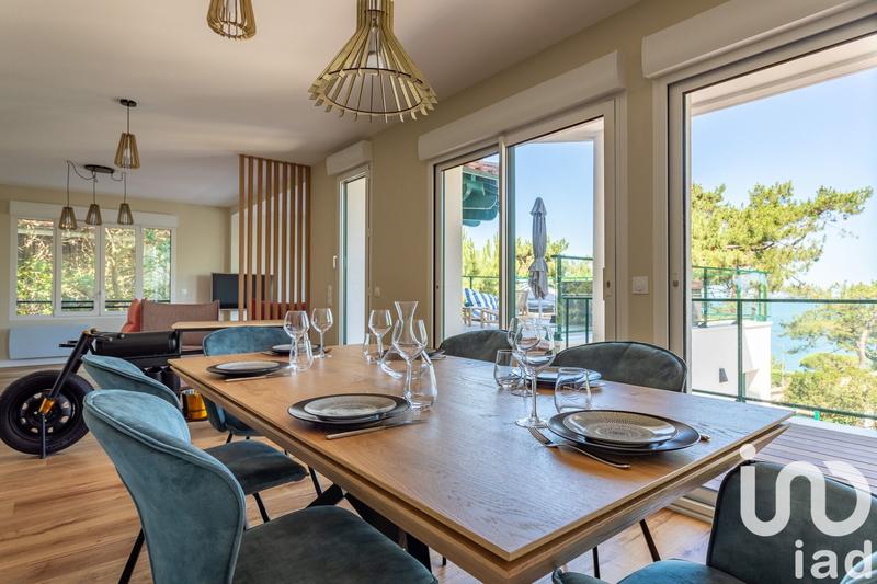 Appartement - 110 m² - 3 pièces