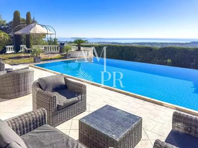 Villa - 319 m² - 5 pièces