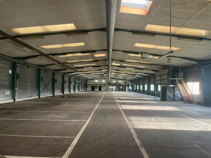 Entrepôt - 400 m²