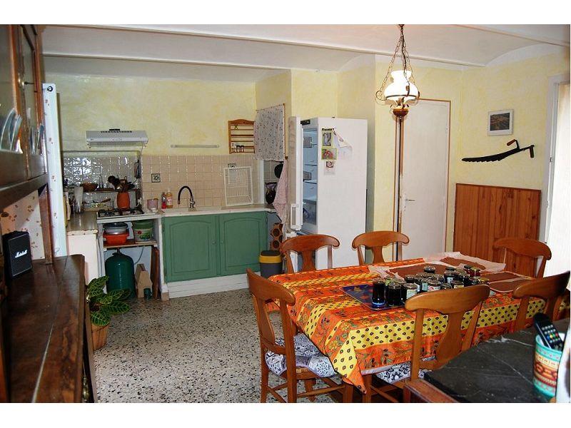 Maison traditionnelle - 250 m² - 9 pièces