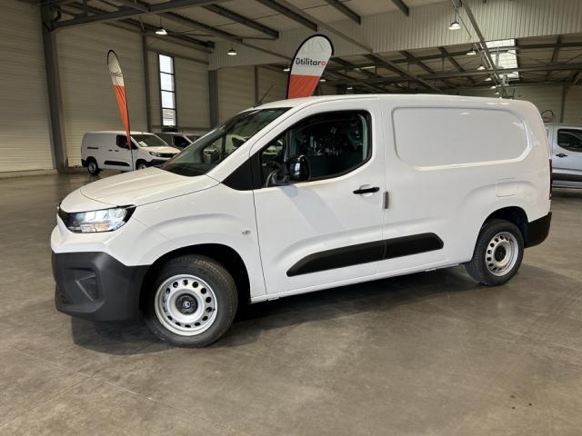 Citroën Berlingo Van Prix Ttc - Xl Long 950 Kg Bluehdi 130 Eat8 3 Places Moduwork Plancher Bois Camera Partner