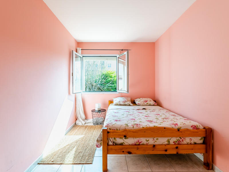 Maison - 232 m² - 12 pièces