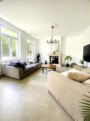 Maison - 145 m² - 5 pièces