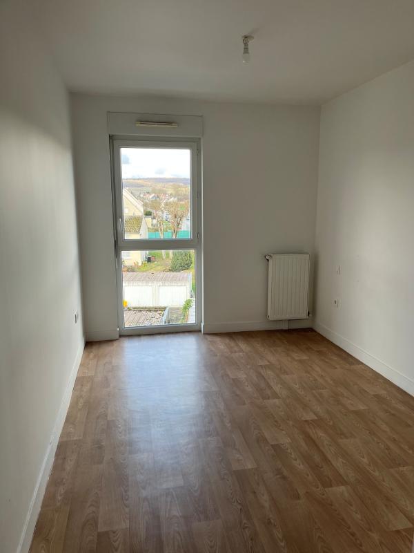 Appartement - 86 m² - 4 pièces
