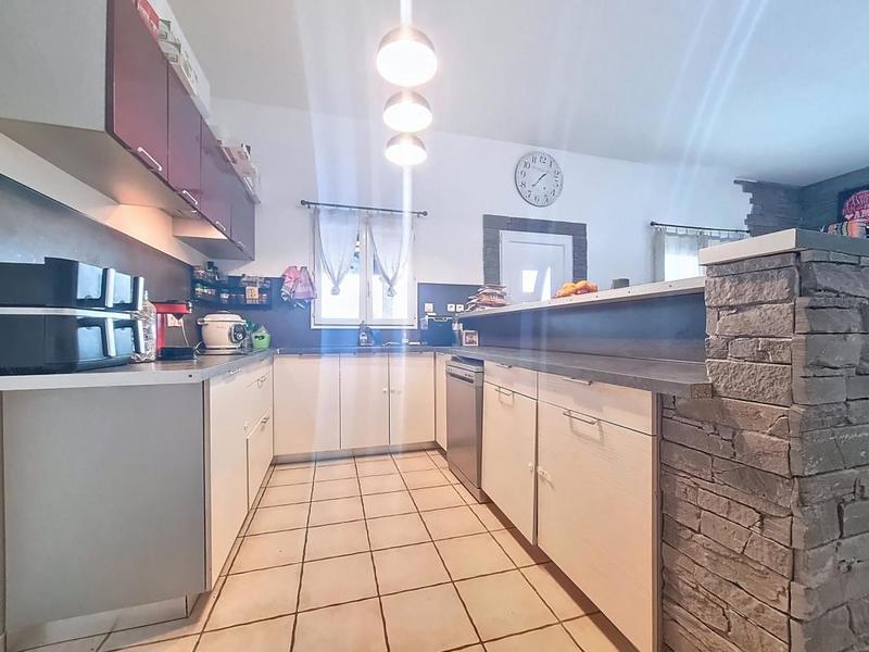 Villa - 106 m² - 5 pièces