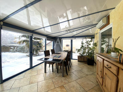 Maison - 163 m² - 6 pièces