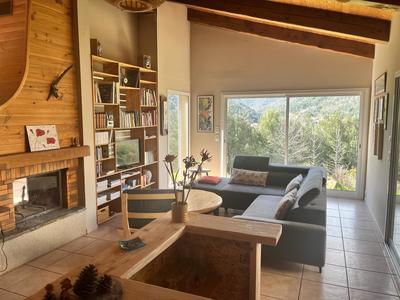 Maison - 266 m² - 9 pièces