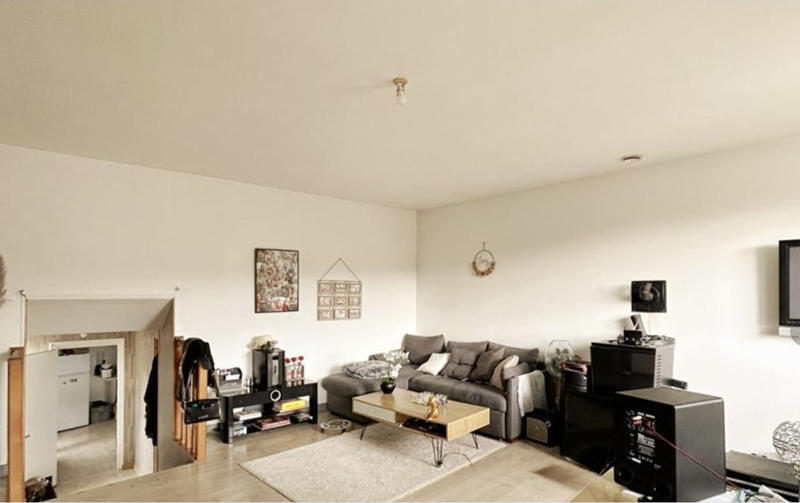 Local commercial - 241 m² - 6 pièces