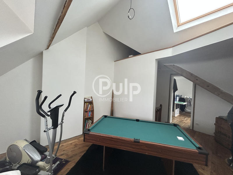 Maison bourgeoise - 145 m² - 9 pièces