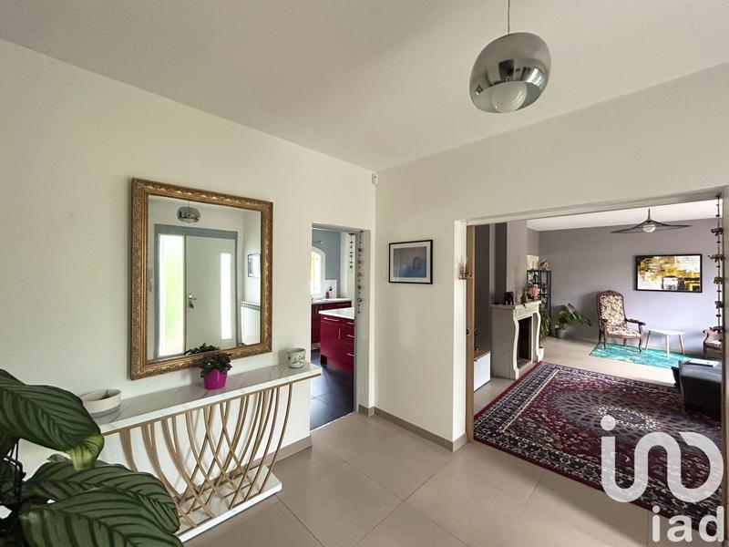 Maison - 211 m² - 6 pièces