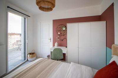 Chambre - 10 m² - 5 pièces