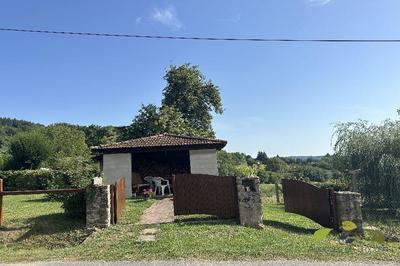 Propriété - 117 m² - 8 pièces