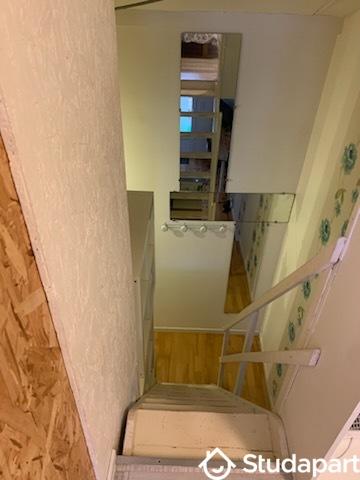 Chambre - 11 m² - 1 pièce