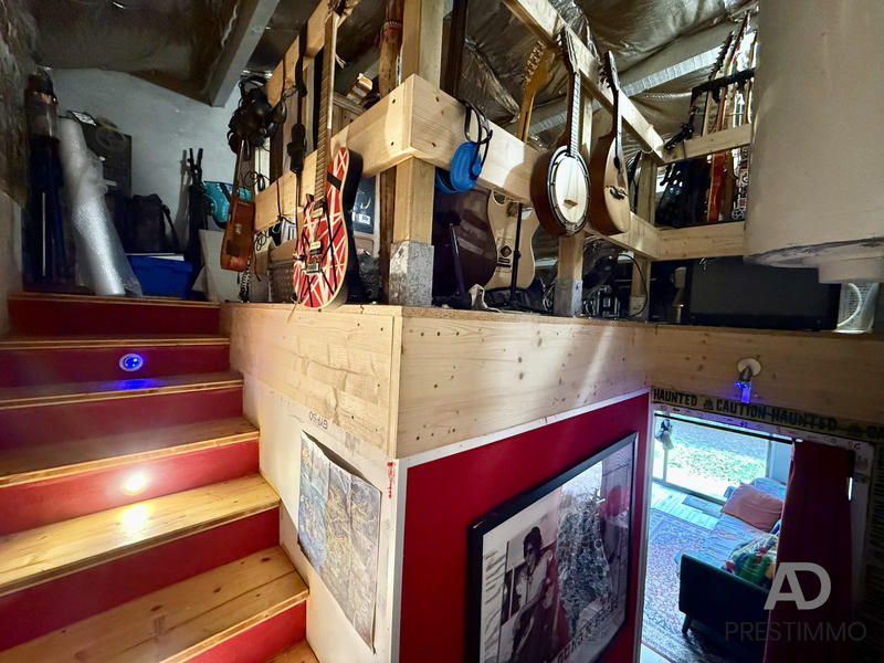 Maison - 150 m² - 5 pièces