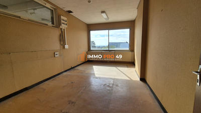 Bureau - 854 m² - 12 pièces