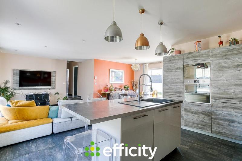 Maison - 101 m² - 4 pièces