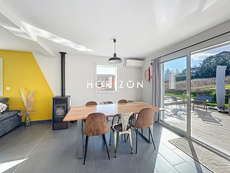 Maison - 103 m² - 5 pièces