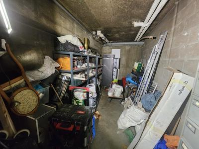 Parking / Garage - 13 m²