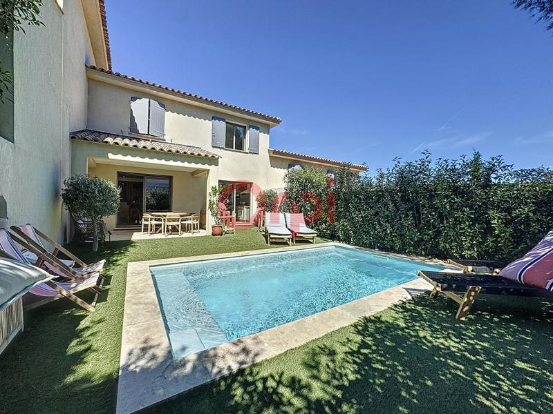 Maison - 100 m² - 4 pièces