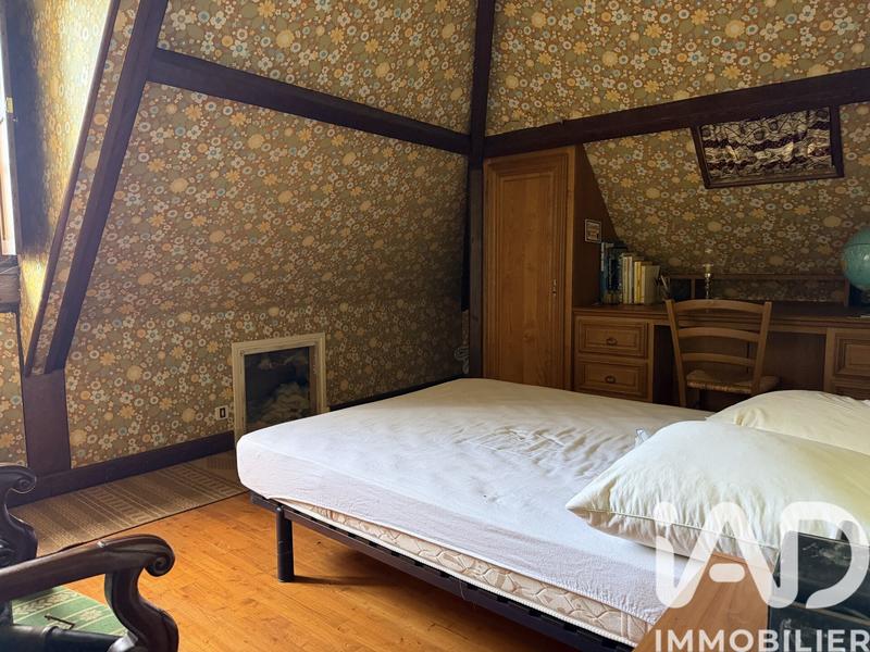 Maison - 137 m² - 7 pièces