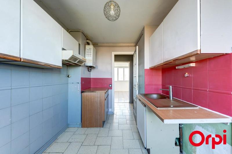 Appartement - 80 m² - 4 pièces